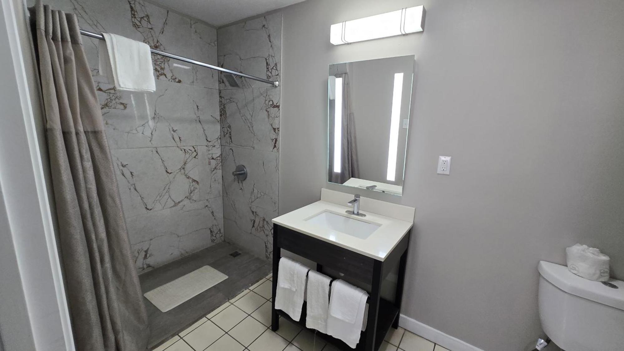 Deerfield Inn Parsons エクステリア 写真