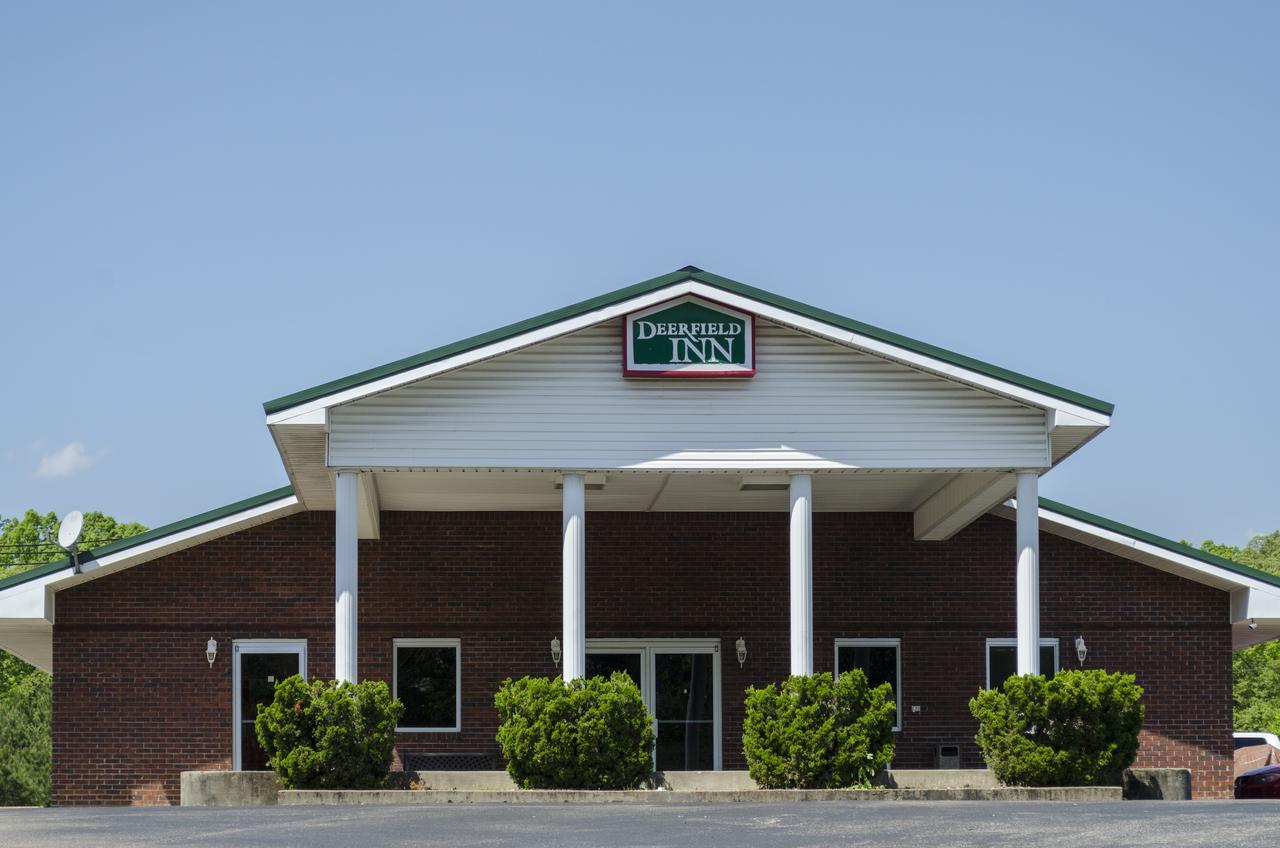 Deerfield Inn Parsons エクステリア 写真