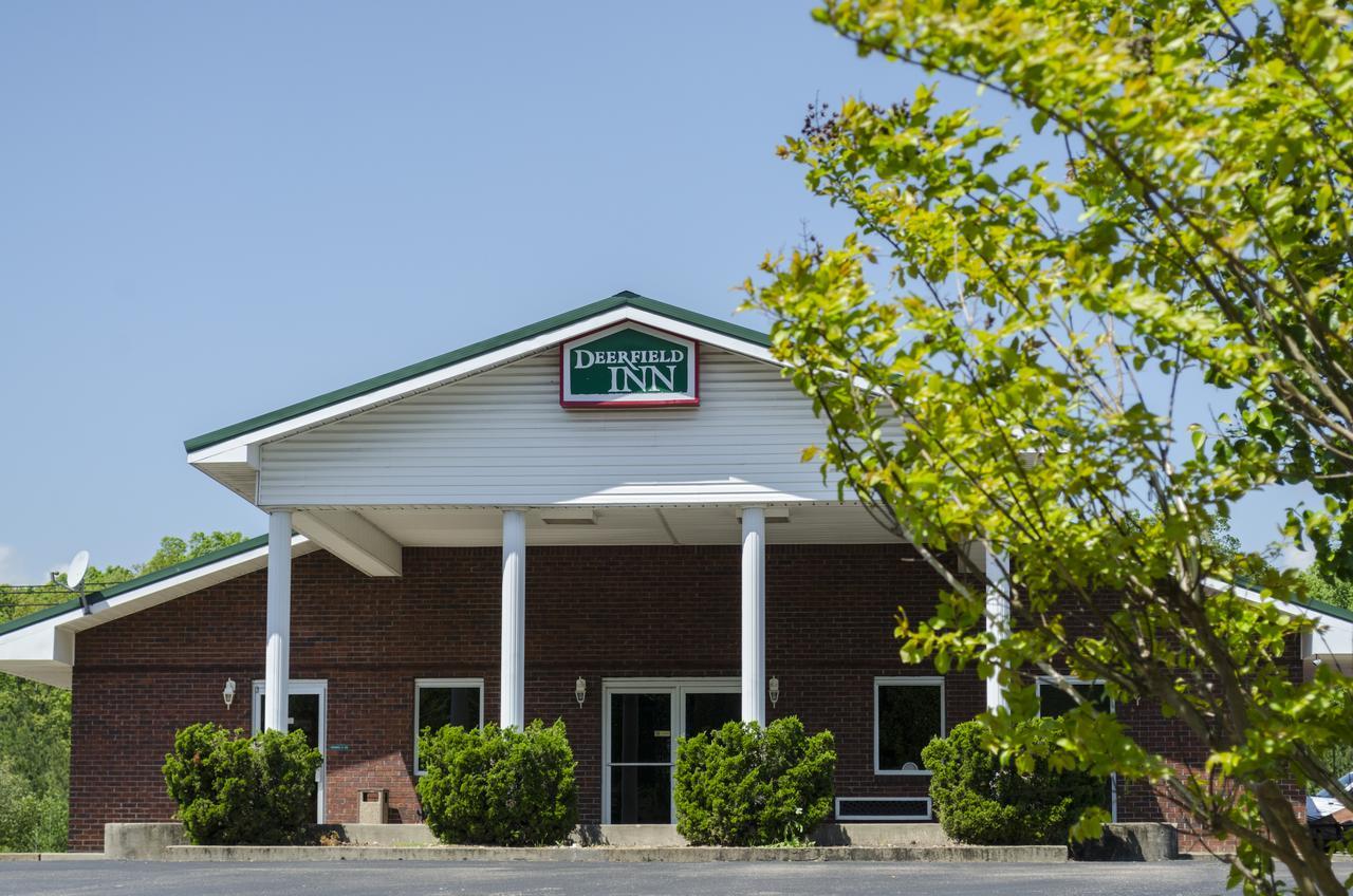 Deerfield Inn Parsons エクステリア 写真